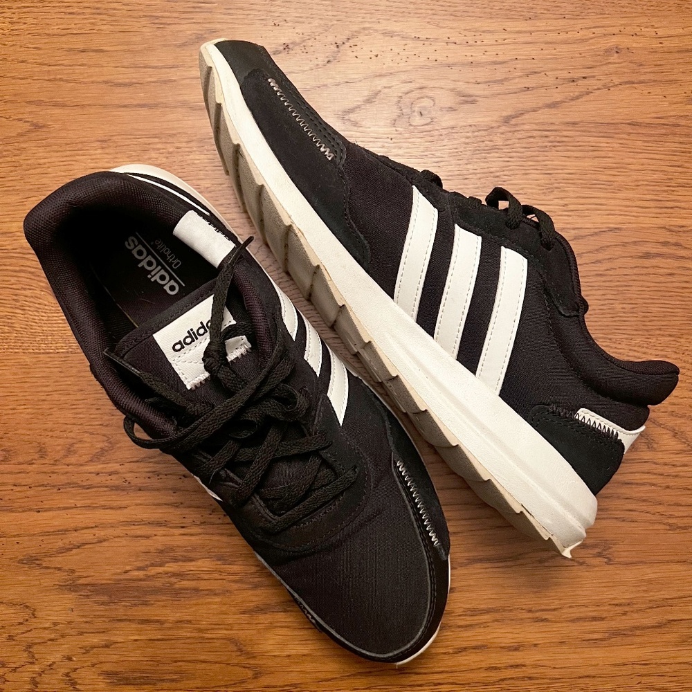 Adidas Women's Retrorun EH1859 Core Black Running Shoes - Black - Size 10